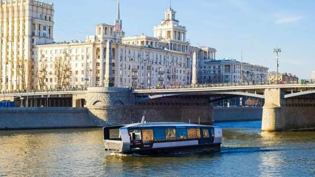 Цикл мероприятий о финансовой грамотности пройдет на регулярных речных электросудах в апреле