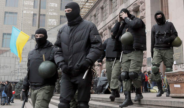 Украинская хунта - пародия на Третий Рейх. Политика нынешних киевских властей весьма схожа с фашистскими Украинская хунта - пародия на Третий Рейх. Политика нынешних киевских властей весьма схожа с фашистскими