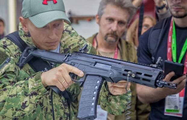 Что представляет из себя новый пластиковый автомат АМ-17