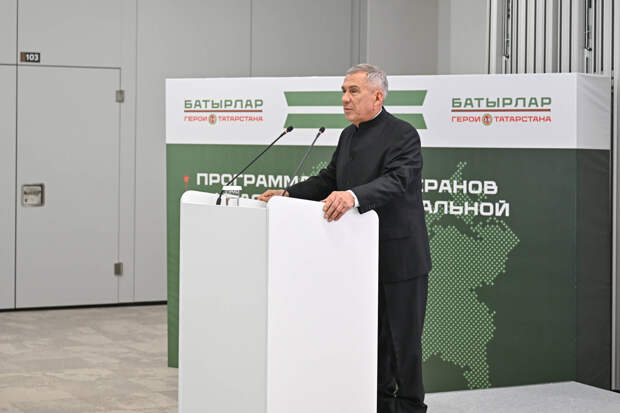 Финалисты «Батырлар. Герои Татарстана» представили проекты Минниханову