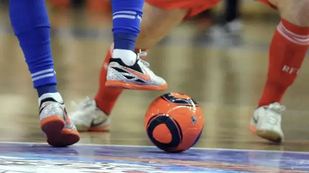 Россия обыграла Словакию в стартовом матче ЧЕ-2022 по мини-футболу