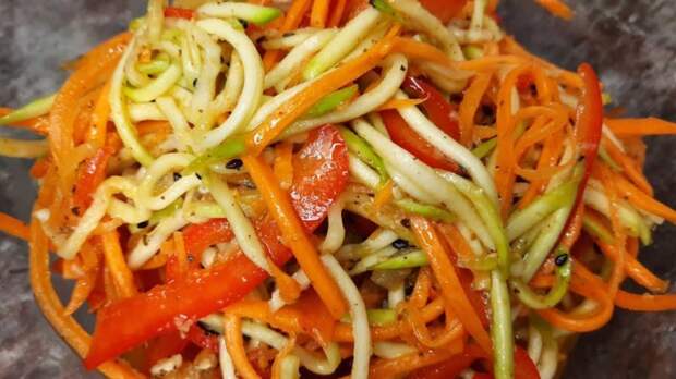 Кабачки по-корейски. Потрясающая закуска к мясу и не только