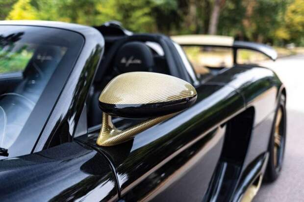 Porsche Gemballa Mirage GT 2005 года "Gold Edition" известного камерунского футболиста
