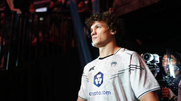 Копылов подерётся с Тулио на турнире UFC 328