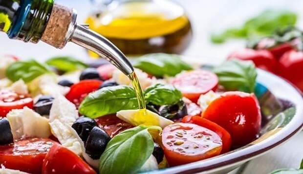 salati-vidusjuras-dieta-olivella-49105835