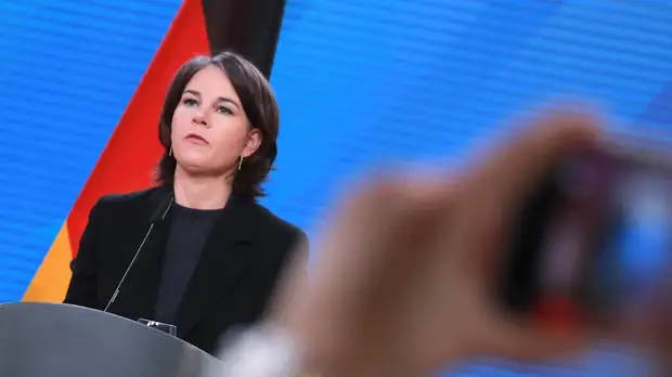 В МИД Германии заявили, что ЕС должен закрыть «все лазейки» по обходу Россией санкций