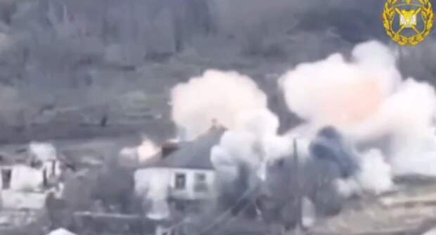 Российские военные применили мощный дрон-камикадзе для ликвидации опорника ВСУ