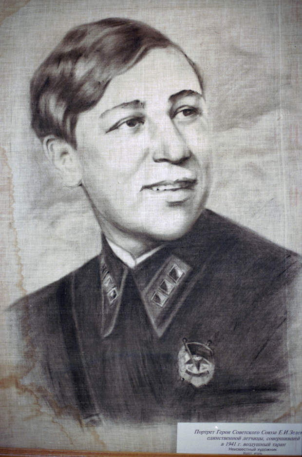 Первая и единственная женщина, совершившая воздушный таран