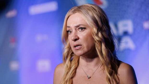 Осужденного экс-мужа Рудковской раньше времени выпустили из колонии