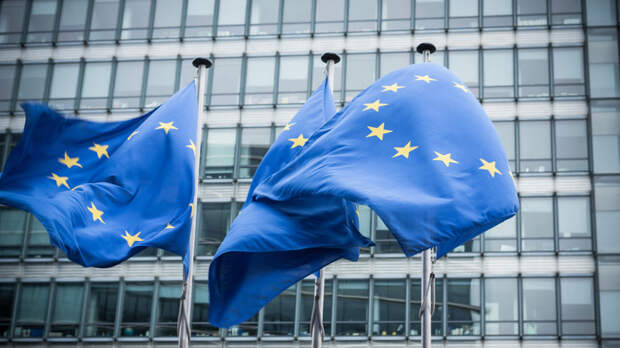 Аналитик: санкции ЕС против СПГ России нужны, чтобы освободить рынок для США