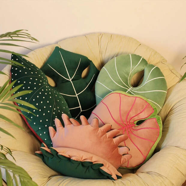 Гигантские листья растений, которые можно обнять: швейный блог недели