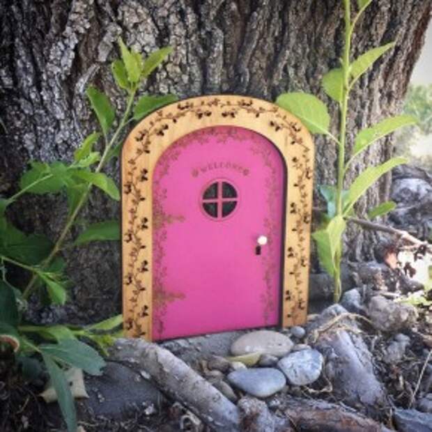 деревянная дверь для садовых фей 04