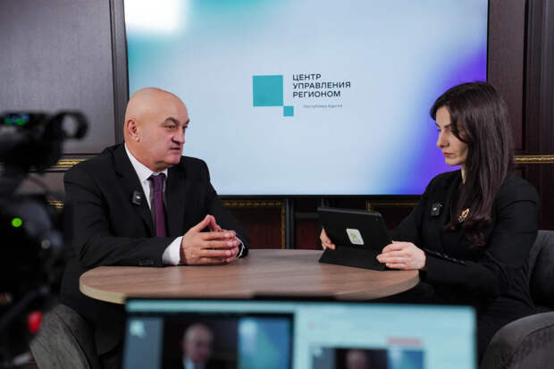 Вопросы развития дорожной сети обсудили в прямом эфире Центра управления регионом Адыгеи