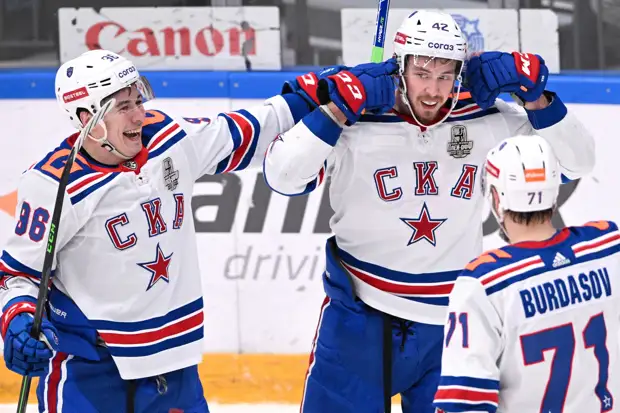 СКА сравнял счет в серии с ЦСКА, забросив три шайбы за 179 секунд