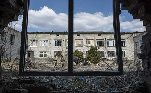 Киев торгуется: Заберем разгромленный Донбасс, если Москва заплатит