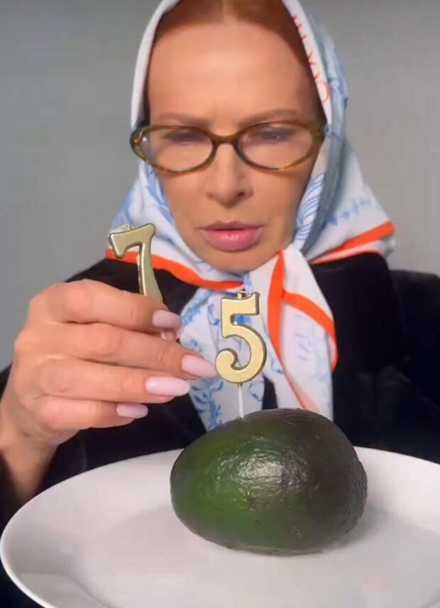 Ввела в замешательство: Бледанс показала цифру 75