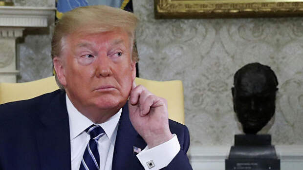 Президент США Дональд Трамп во время встречи с премьер-министром Канады Джастином Трюдо в Белом доме в Вашингтоне. 20 июня 2019 Президент США Дональд Трамп во время встречи с премьер-министром Канады Джастином Трюдо в Белом доме в Вашингтоне. 20 июня 2019
