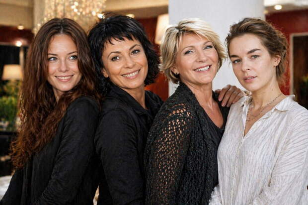 Дочь Догилевой взяла псевдоним и уехала в США. Как сложились судьбы других наследниц знаменитых актрис