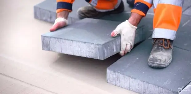 Во дворе на Орехово-Зуевском проезде проведут благоустройство