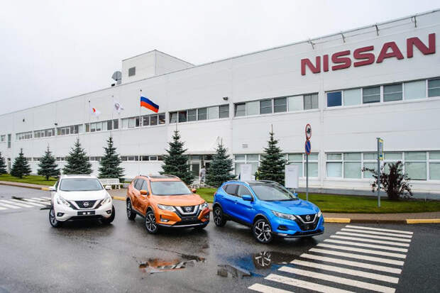 Nissan не будет возобновлять производство авто в России до марта 2023 года