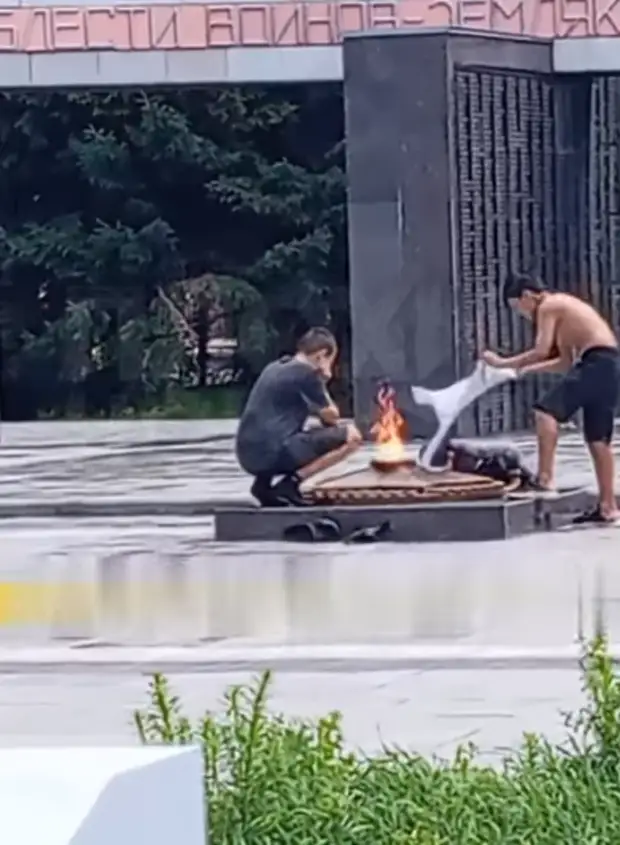 Сытая жизнь заканчивается: Семьи приезжих, которые устроили сушилку из Вечного огня депортируют в ближайшее время