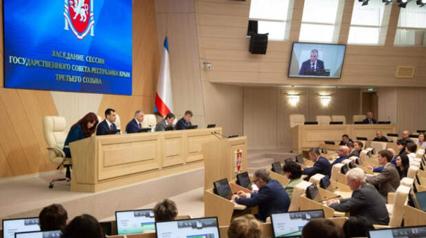 Крымские выпускники, не сдавшие экзамены, смогут претендовать на получение рабочих профессий