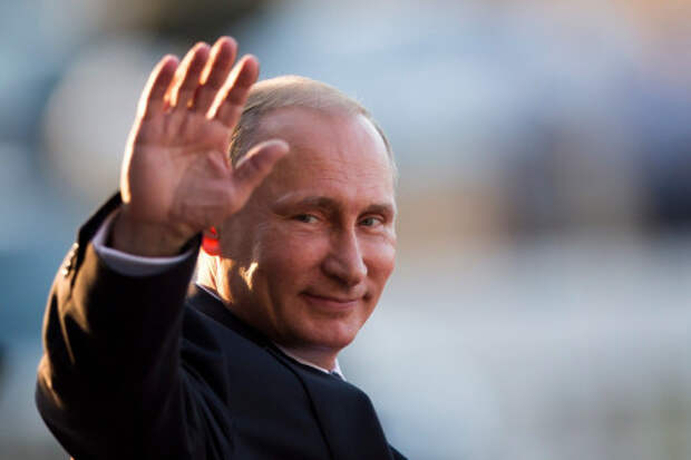 В зените или в закате: как дела у Путина в день рождения 
