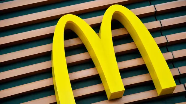 McDonald's может сменить бренд для возобновления работы в России