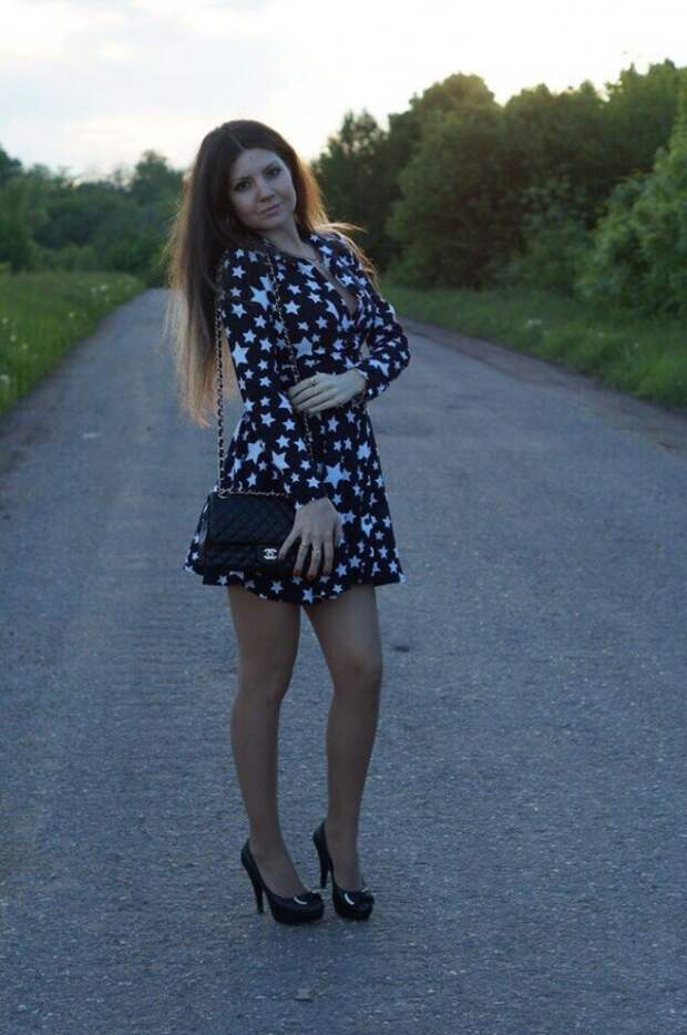 Девушки на каблуках
