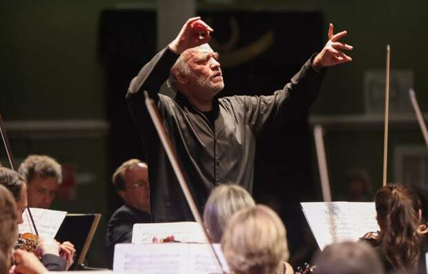 Валерий Гергиев даст праздничные концерты в «Зарядье»