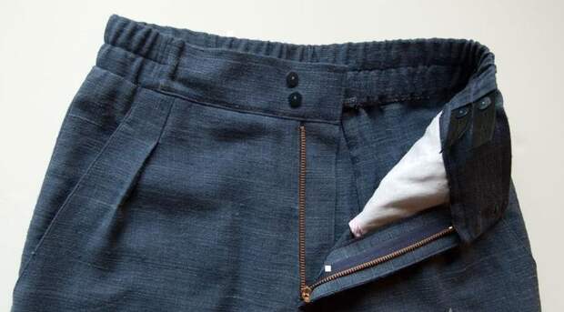 Фото готовых поясов на сшитых женских брюках, вариант 1