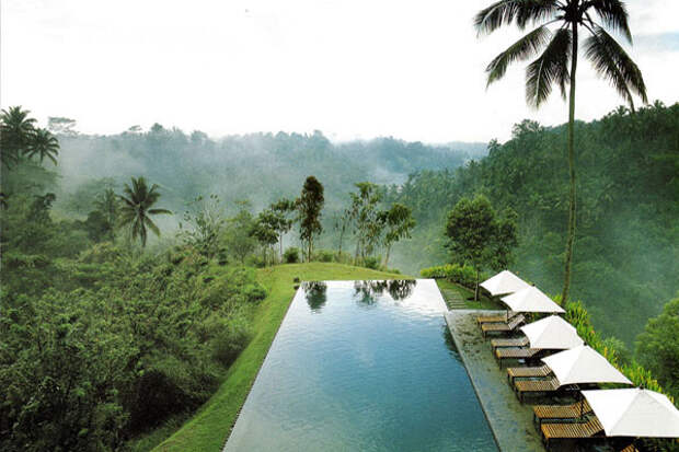 Бассейн в отеле Alila Ubud , Бали