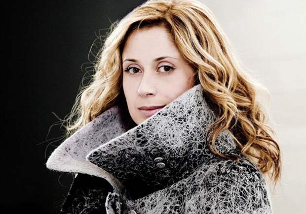 Lara-Fabian-21