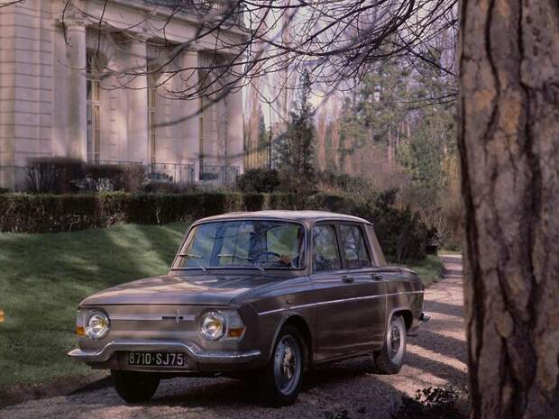 1966 Renault 10 Automatic.jpg