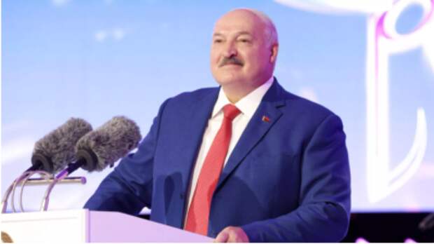 Лукашенко призвал беречь головы от искусственного интеллекта Лукашенко призвал беречь головы от искусственного интеллекта