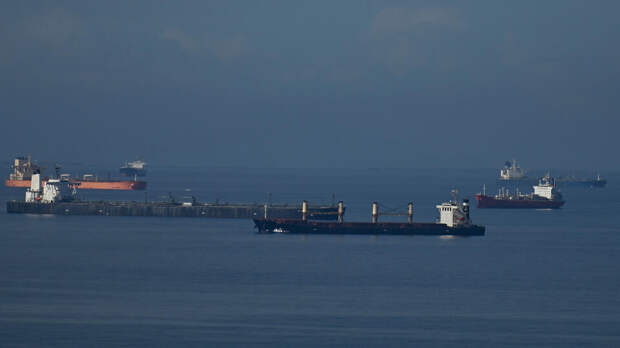 Politico: Трамп хочет обвинить НАТО в отсутствии решения по Ормузскому проливу