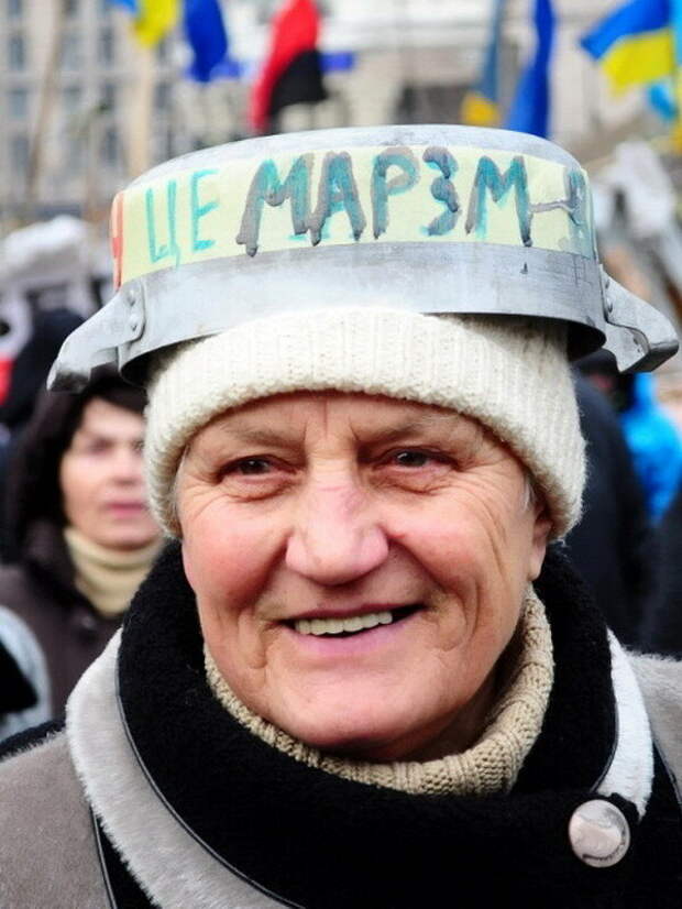 Наконец-то я узнал зачем на самом деле надевали киевляне кастрюли на Майдане