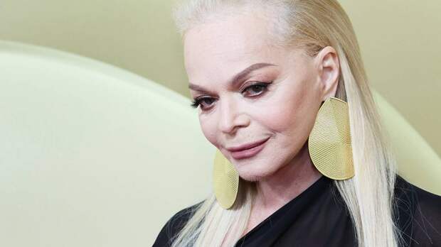 Mash: Мошенники продают шестичасовую запись обмана Долиной за полмиллиона рублей