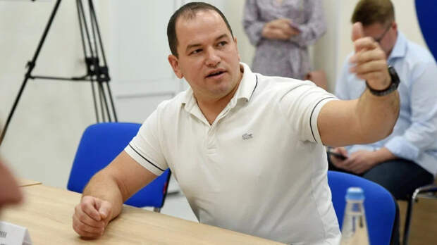 Алехин продал пожилой матери инвалида б/у протез с накрашенными ногтями