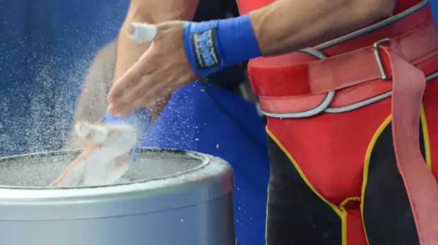 Команда ВВО победила на чемпионате ВС России по пауэрлифтингу