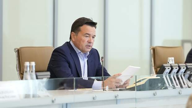 Губернатор: важно продолжать очищать водоемы Подмосковья