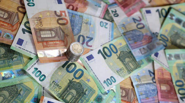 Евродепутат назвал кредит ЕС для Украины подтасовкой