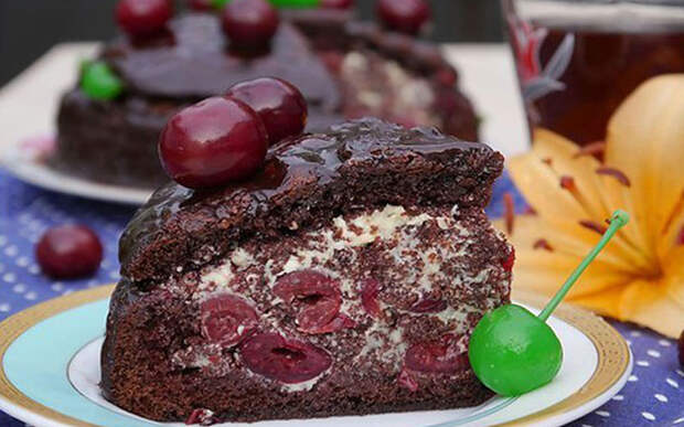 Нереально вкусный домашний торт «Пьяная вишня». Нереально вкусный домашний торт «Пьяная вишня».
