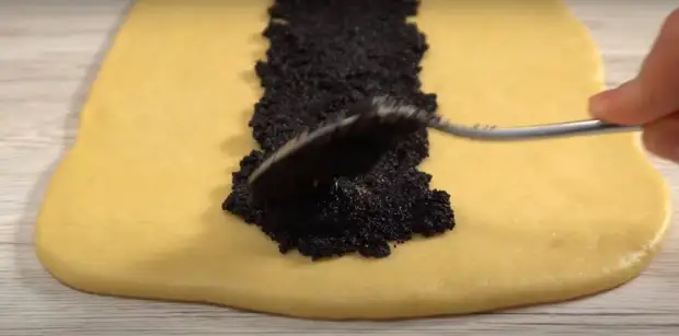 Делаю уже 30 лет, ни разу не подводил. Быстрый и практичный вкусный хлеб