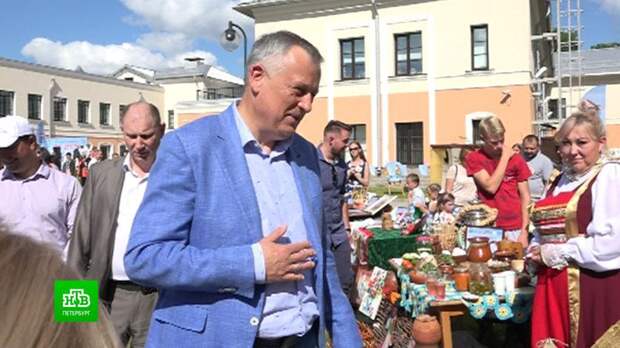 Губернатор Ленобласти узнал, чем живут дети и молодежь в Волосове
