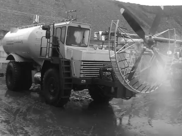 Зачем Советские инженеры установили огромный вентилятор на автомобиль БелАЗ? Установка умп-1б