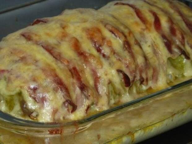 Мясной рулет «Голубец» в сливочном соусе (рецепт с фото) Мясной рулет «Голубец» в сливочном соусе (рецепт с фото)