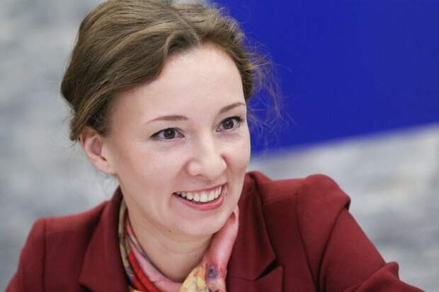 Праздник продолжается: тысячи подарков для детей из новых регионов