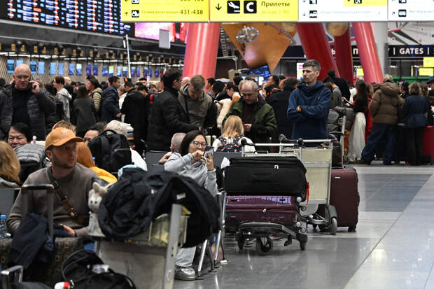 «Аэрофлот» приостановил продажу билетов в ОАЭ