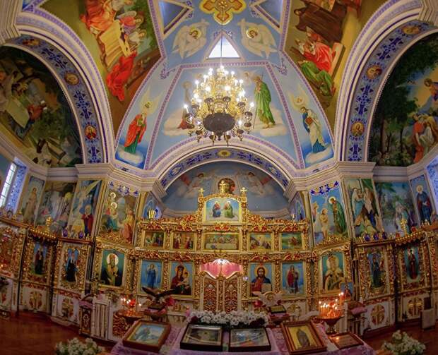 Пасха-2026 в Крыму: расписание богослужений и график освящения куличей